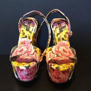 Floral Wedges